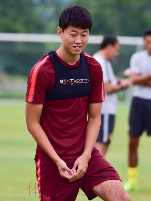 我们的故事 | U-23国足队员高准翼:欧巴今天二十三 我们的故事 | U-23国足队员高准翼:欧巴今天二十三